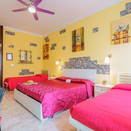 Bed And Breakfast Dolce Vita Bologna Bagian luar foto